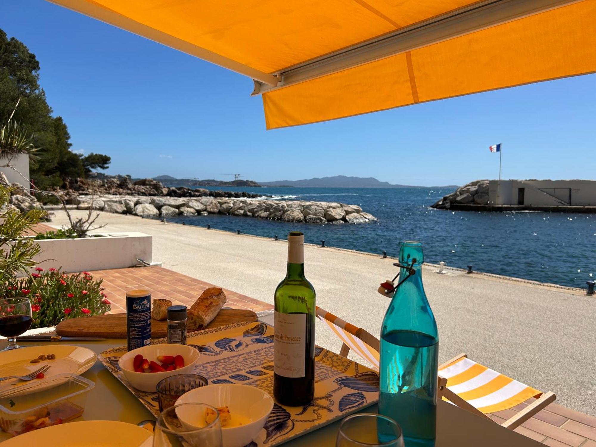Horizon Bleu Bandol : Appartement Pieds Dans L'Eau Bagian luar foto