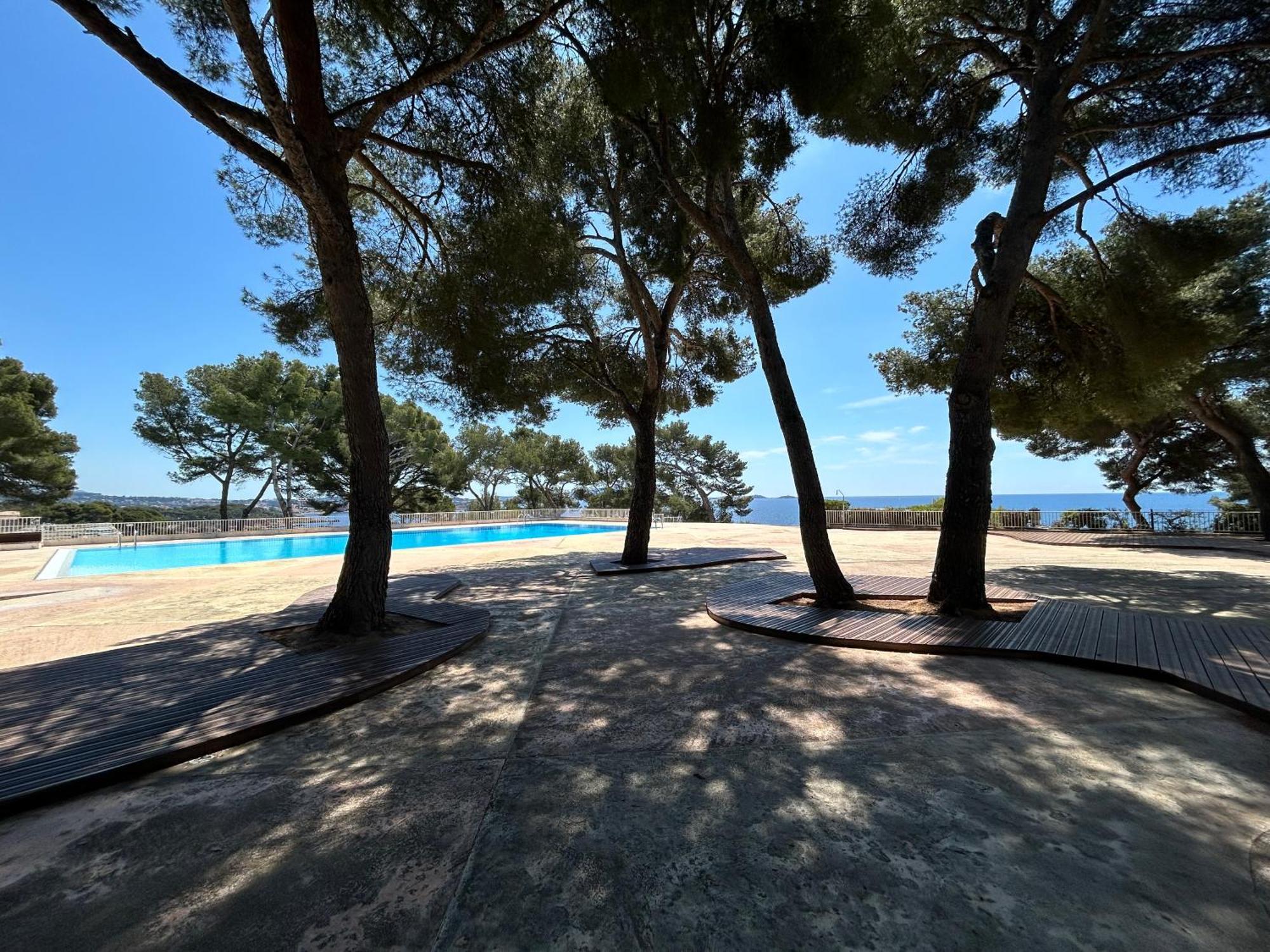 Horizon Bleu Bandol : Appartement Pieds Dans L'Eau Bagian luar foto